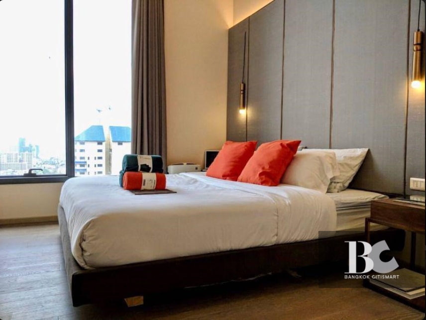 For SaleCondoSukhumvit, Asoke, Thonglor : 🔥Urgent Sale🔥The Esse Asoke* Near BTS Asoke and MRT Sukhumvit, Fully Furnished, Ready to Move In