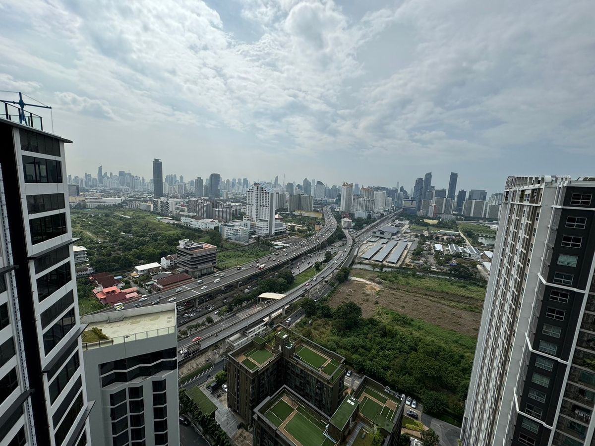 ให้เช่าคอนโดพระราม 9 เพชรบุรีตัดใหม่ RCA : 🏢 ให้เช่า Landmark @MRTA Station (Siamese พระราม 9) | Duplex 1 ห้องนอน 2 ห้องน้ำ | 46 ตร.ม. ชั้น 19 อาคาร B | 26,000 บาท/เดือน Line: @323gqmho  | Ref: T2040