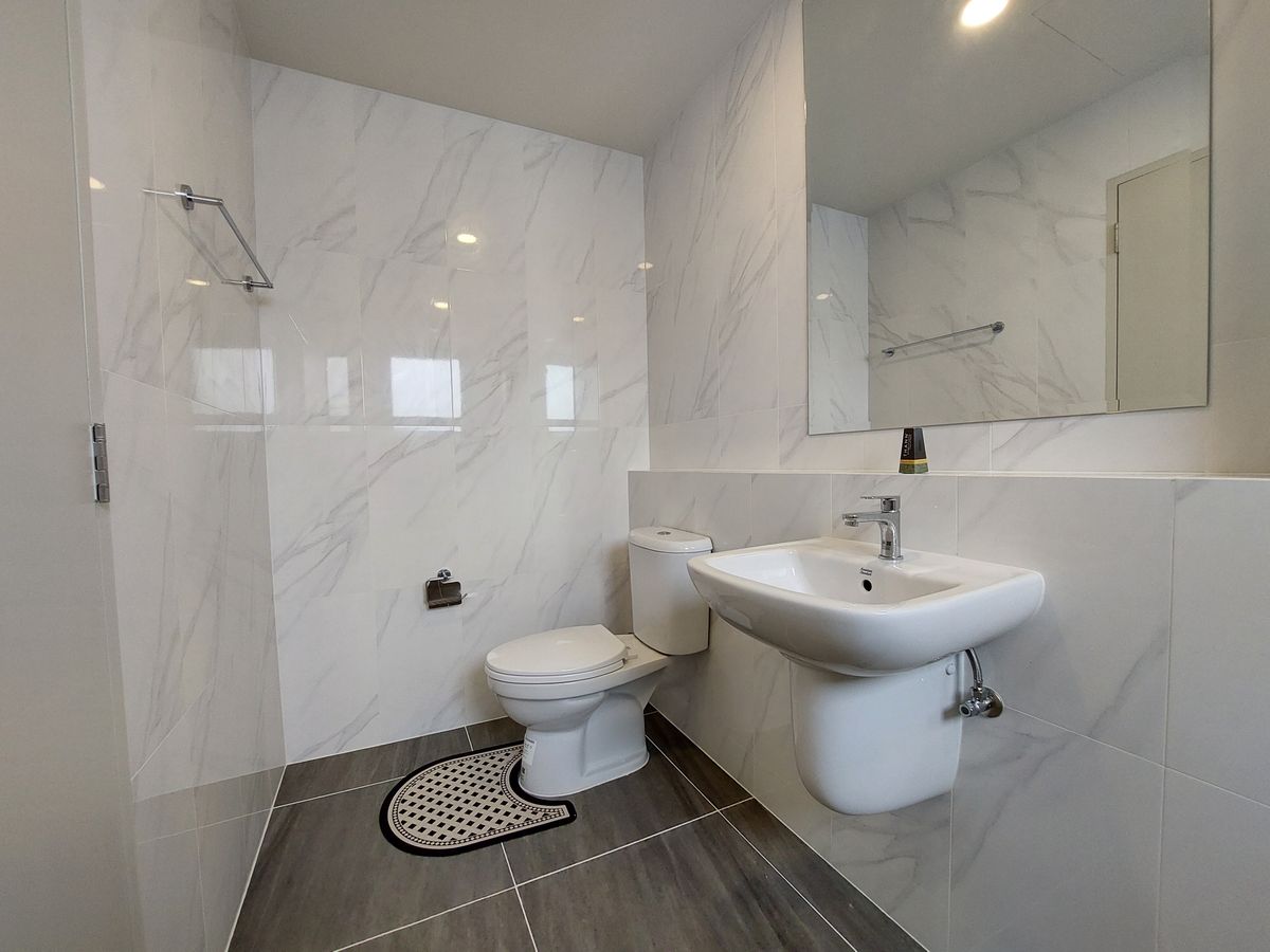 For SaleHouseBangna, Bearing, Lasalle : For Sale with Tenant | Centro Bangna | High Rental Yield