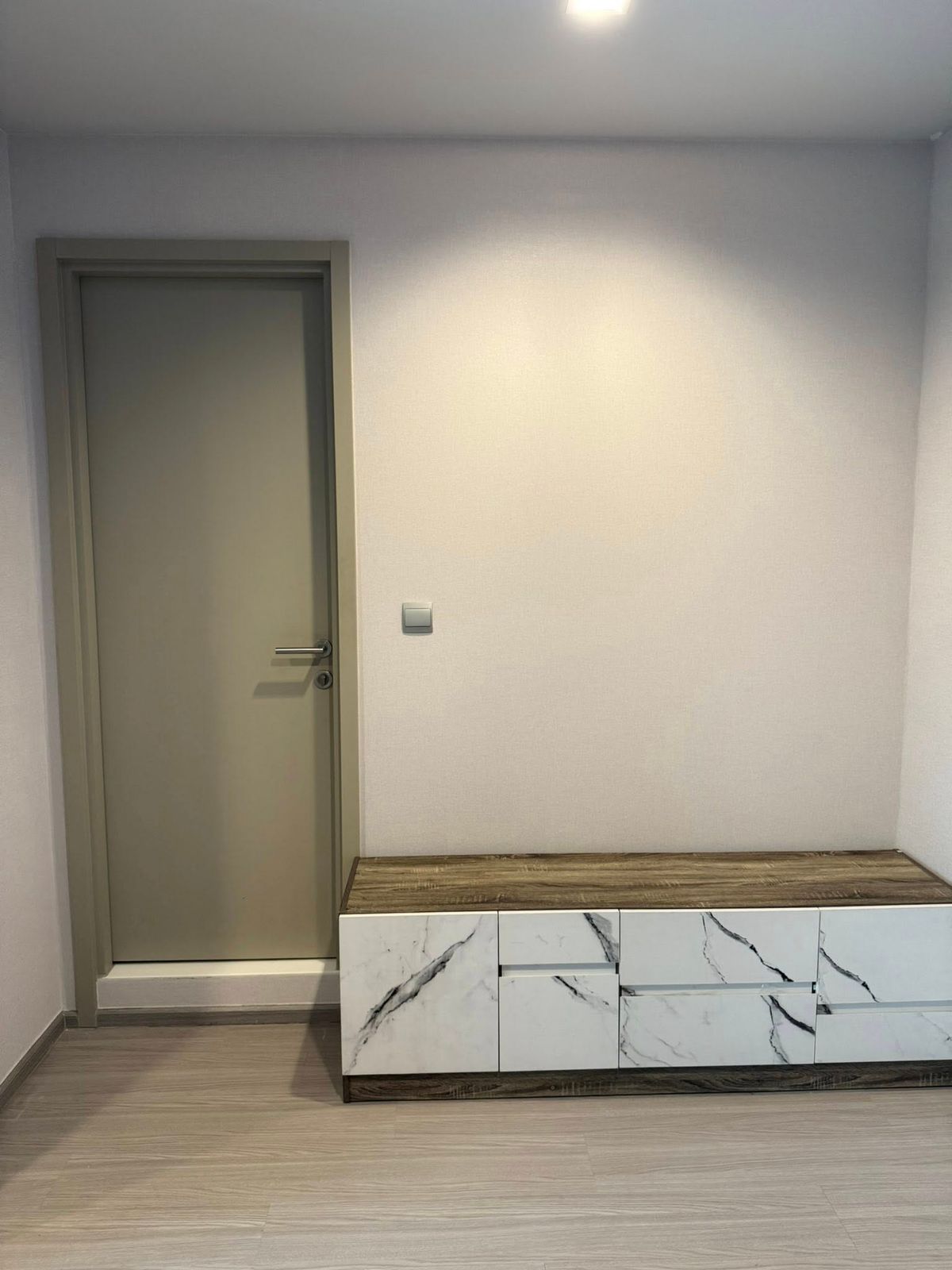 For SaleCondoLadprao, Central Ladprao : Life Ladprao condo for sale, price 5,412,750 baht [JZS250915]