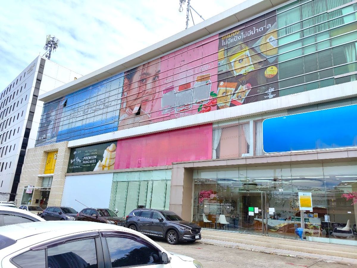 For RentOfficeKasetsart, Ratchayothin : H0747♛ Rent Office building ⚝ Ratchayothin ♜BTS Phahonyothin 24∞099-5919653,065-9423251▚Line@surreside