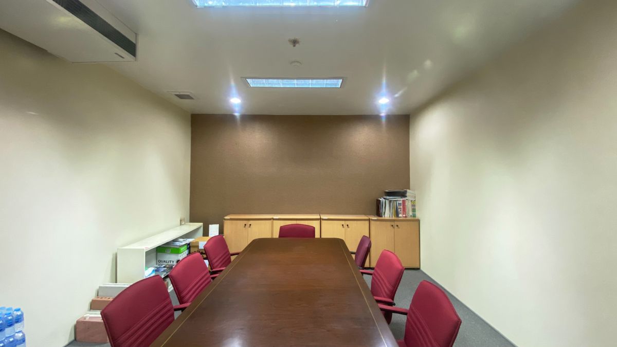 ให้เช่าสำนักงานราชเทวี พญาไท :  สำนักงาน 150 ตรม. อาคารพญาไทเพลส ใกล้ BTS พญาไท นัดชม 098-654-2399