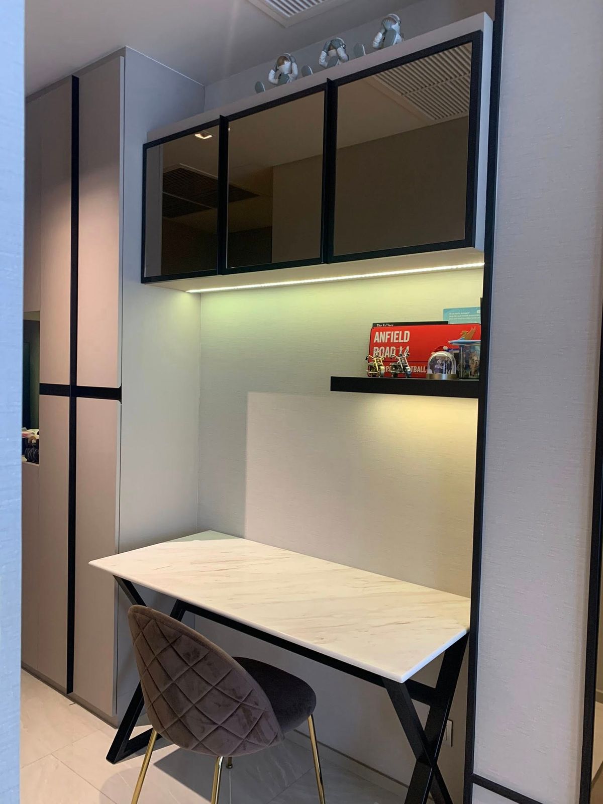 ขายคอนโดสีลม ศาลาแดง บางรัก : ขายคอนโด Ashton Silom ราคา 9,900,000 บาท [JZs250917]