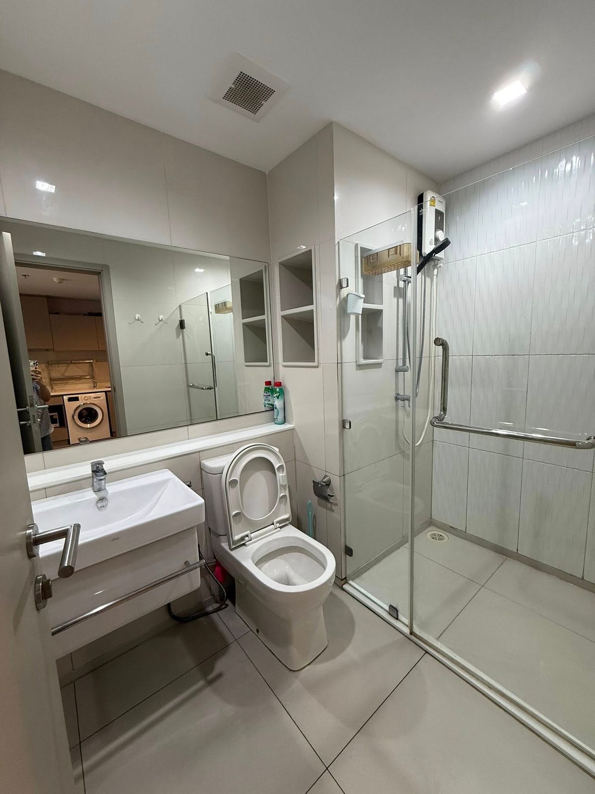 For SaleCondoLadprao, Central Ladprao : Life Ladprao condo for sale, price 5,412,750 baht [JZS250915]