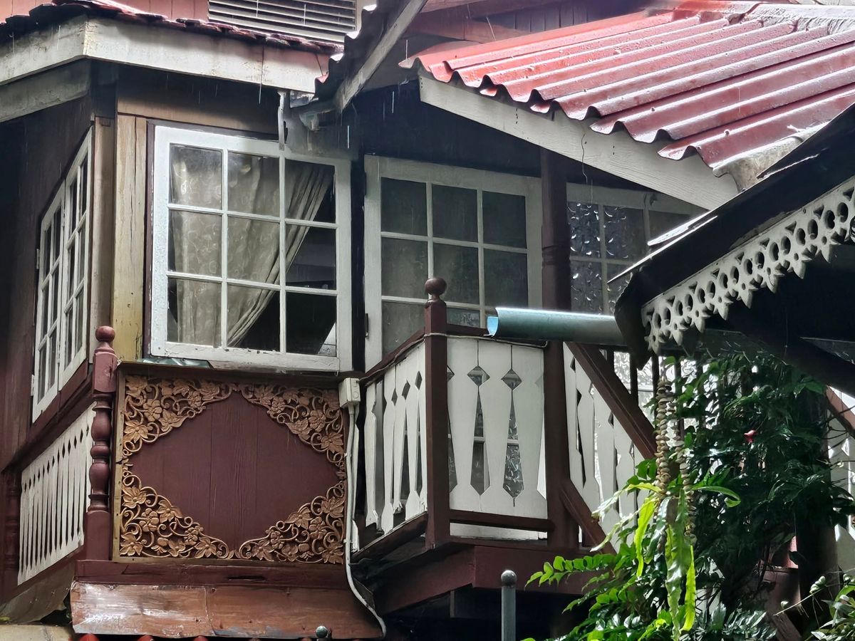 ขายที่ดินอารีย์ อนุสาวรีย์ : Rare item! ขายที่ดินบ้านเก่าแก่มรดกทรงคุณค่าใจกลางพหลโยธิน ขนาด 1 ไร่ 46 ตร.ว. |  เพียง 270 ม. จากปากซอย  |  เดินทางสะดวกเข้าออกหลายทาง