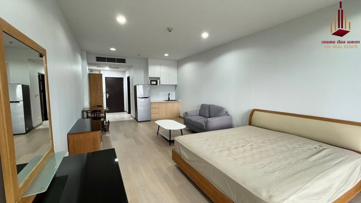 For RentCondoRatchathewi,Phayathai : ✨ For Rent: The Platinum Condominium Condo ✨ 💰 ONLY 20,000 THB/Month