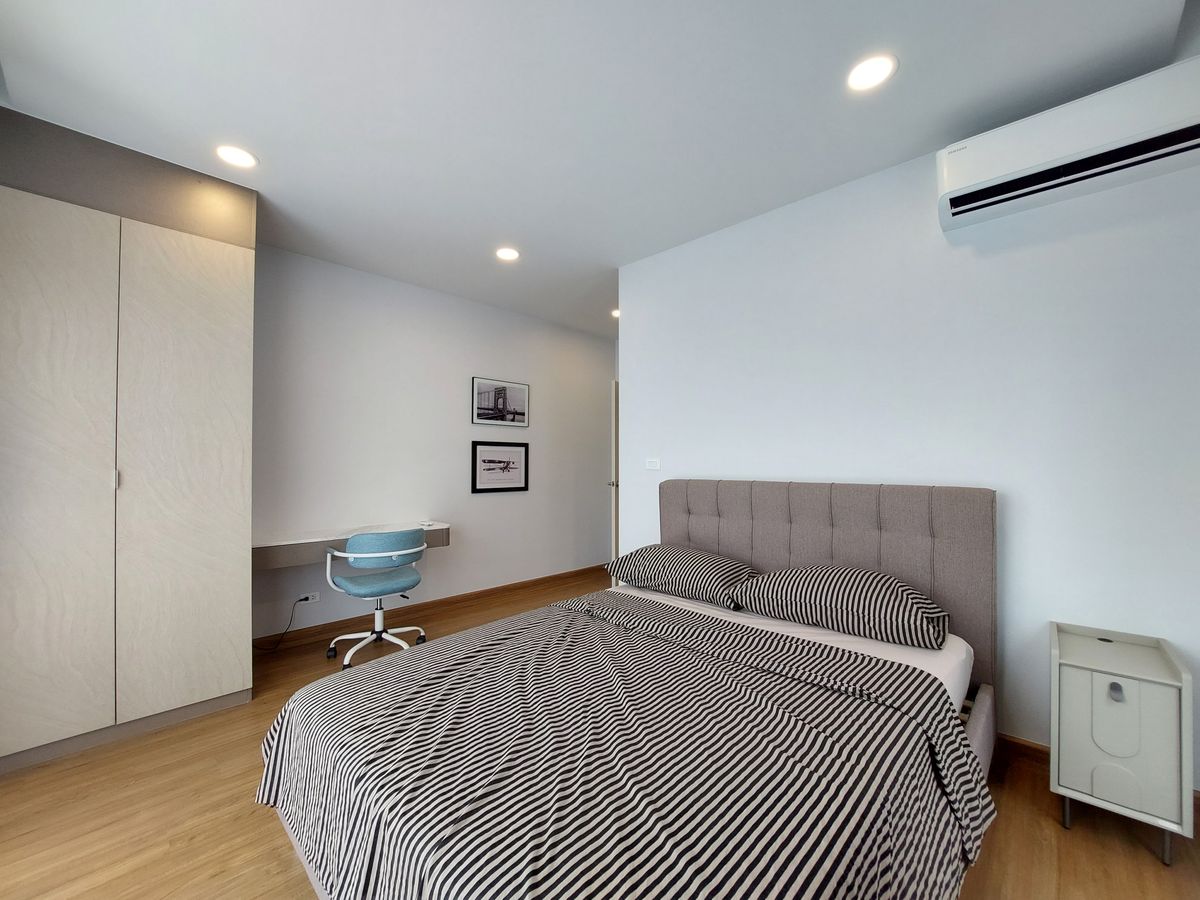 For SaleHouseBangna, Bearing, Lasalle : For Sale with Tenant | Centro Bangna | High Rental Yield