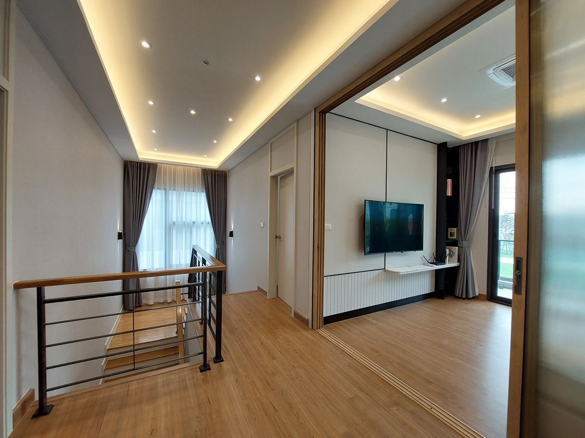 For SaleHouseBangna, Bearing, Lasalle : For Sale with Tenant | Centro Bangna | High Rental Yield