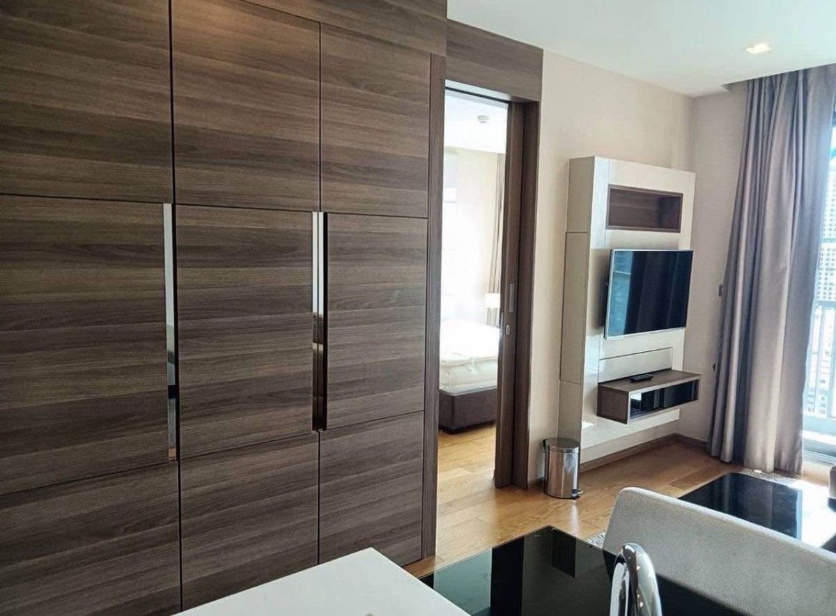 ให้เช่าคอนโดสาทร นราธิวาส : ให้เช่า ✨ The Address Sathorn ✨ เฟอร์นิเจอร์ และ เครื่องใช้ไฟฟ้าครบ ใกล้ BTS เซนต์หลุยส์