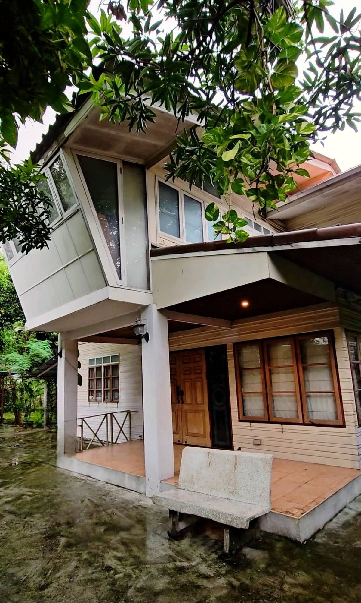 ขายที่ดินอารีย์ อนุสาวรีย์ : Rare item! ขายที่ดินบ้านเก่าแก่มรดกทรงคุณค่าใจกลางพหลโยธิน ขนาด 1 ไร่ 46 ตร.ว. |  เพียง 270 ม. จากปากซอย  |  เดินทางสะดวกเข้าออกหลายทาง