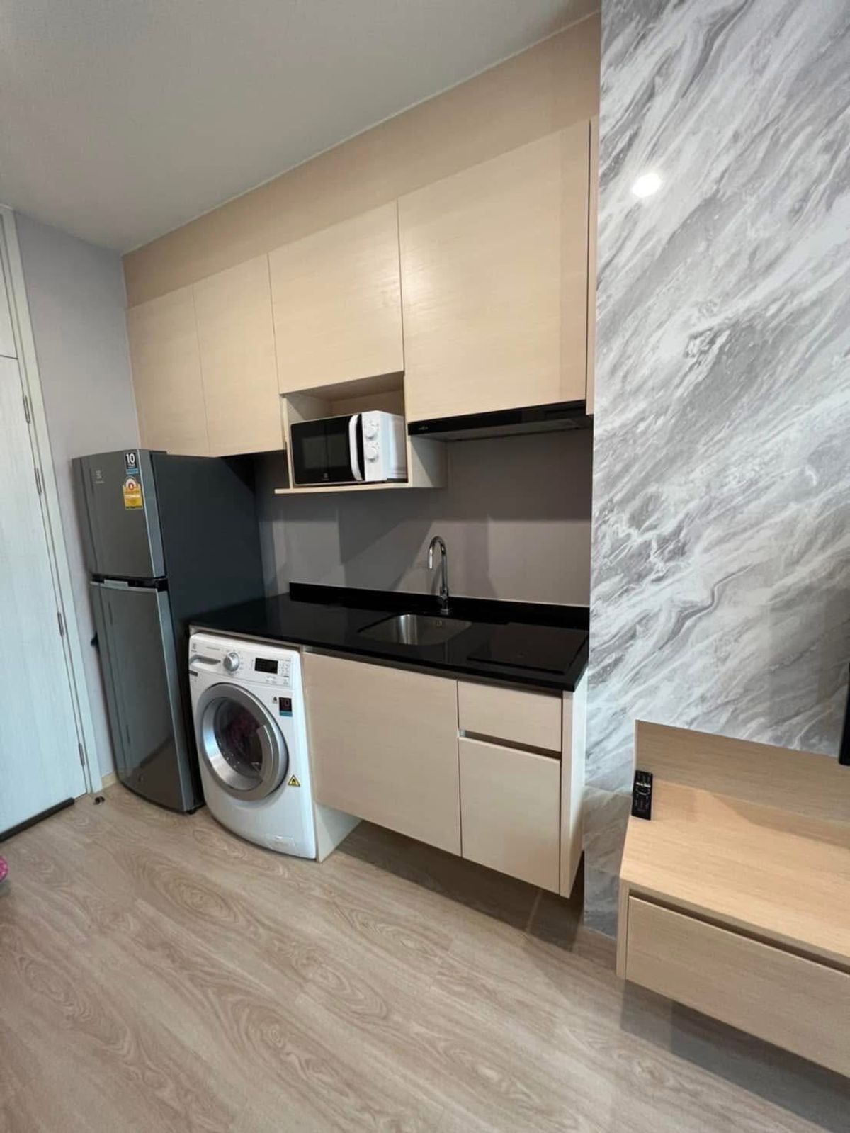 For RentCondoRatchadapisek, Huaikwang, Suttisan : For rent 🔥 Noble Revolve Ratchada 🔥 Fully furnished and equipped, near MRT Cultural Center