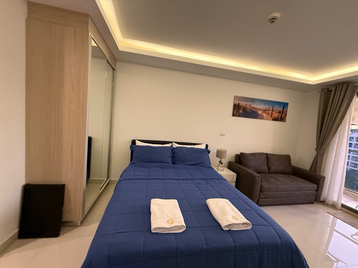 For RentCondoPattaya, Bangsaen, Chonburi : Condo For rent, Laguna Beach 3 Maldives, Pattaya 1bed 1 bath near Jomtien Beach size 24.42sqm. poolview