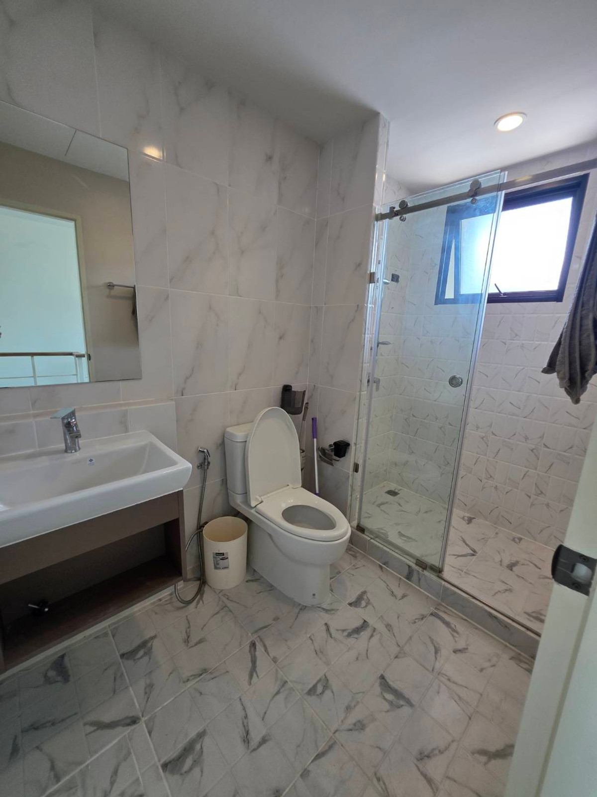 ขายทาวน์โฮมอ่อนนุช อุดมสุข : ใกล้รถไฟฟ้า สายสีเหลือง สถานีศรีนุช