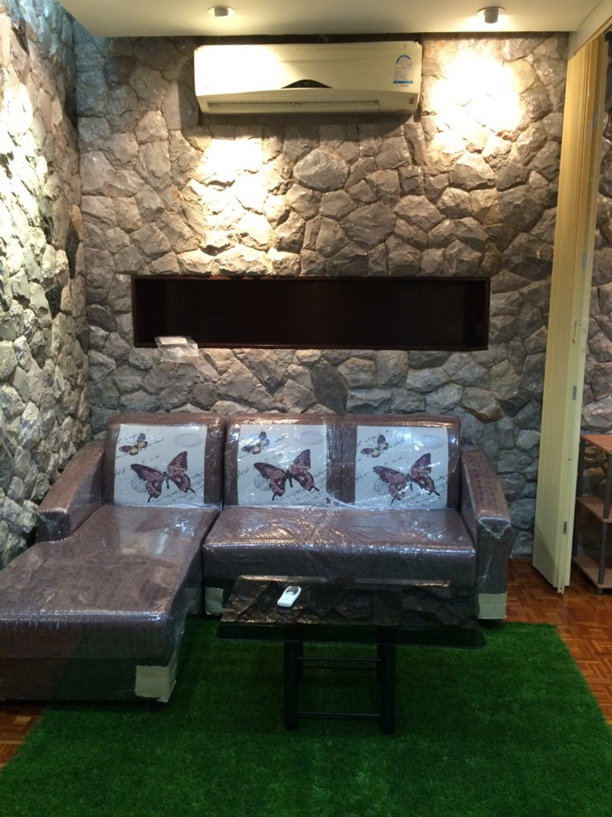 ให้เช่าทาวน์โฮมเกษตรศาสตร์ รัชโยธิน : บ้าน 2ชั้น เลี้ยงสัตว์ได้ เดิน 5นาทีถึง BTSรัชโยธิน เป็นบ้าน เพนเฮ้าสน์ ห้องนอนทั้งชั้น