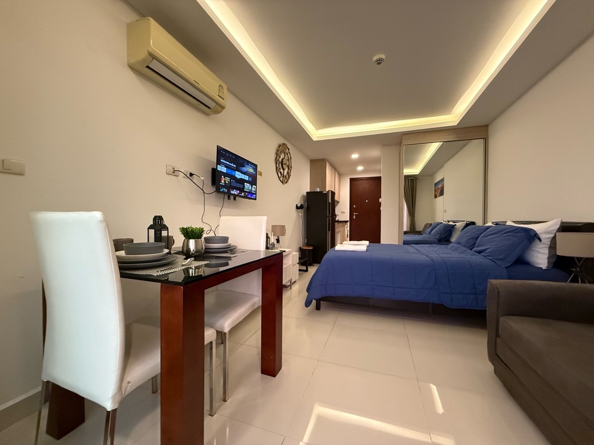 For RentCondoPattaya, Bangsaen, Chonburi : Condo For rent, Laguna Beach 3 Maldives, Pattaya 1bed 1 bath near Jomtien Beach size 24.42sqm. poolview