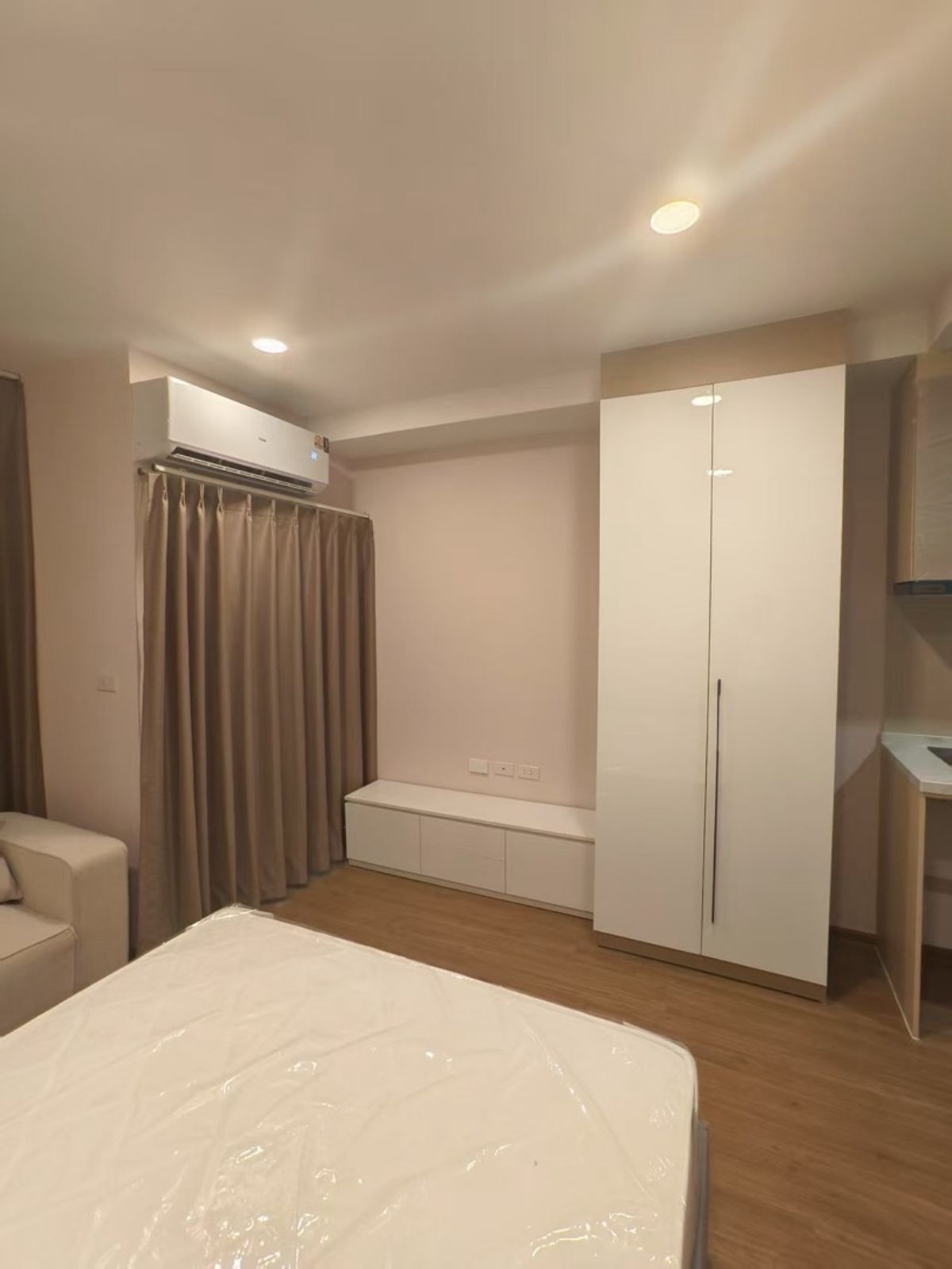 For RentCondoRamkhamhaeng, Hua Mak : 🔥🔥FOR RENT THE LIVIN RAMKHAMHAeng