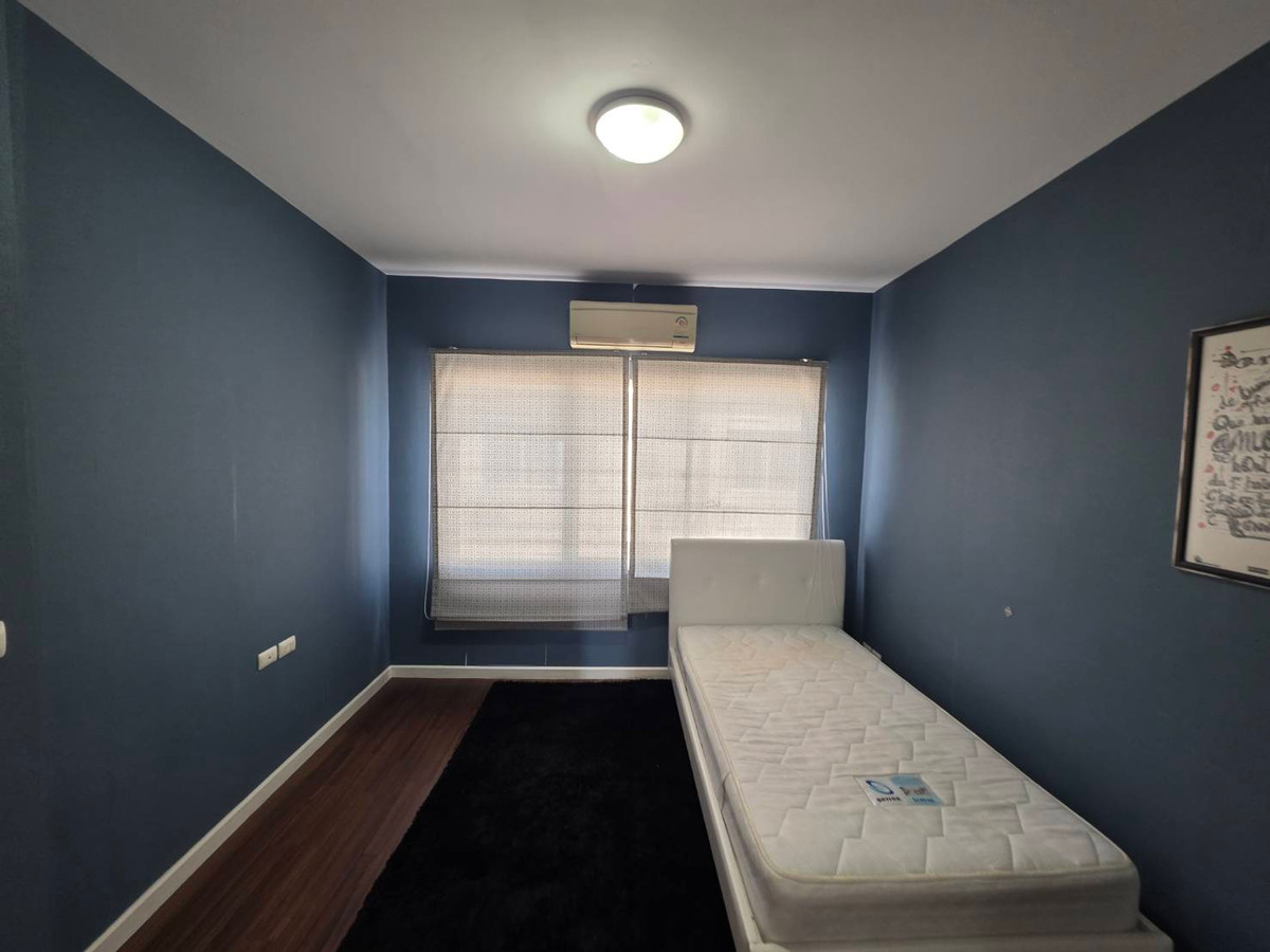 For RentTownhomeVipawadee, Don Mueang, Lak Si : Rent a town, Town, Avenue Six, Vibhavadi 60, near Central Ram Inthra only 11 minutes.