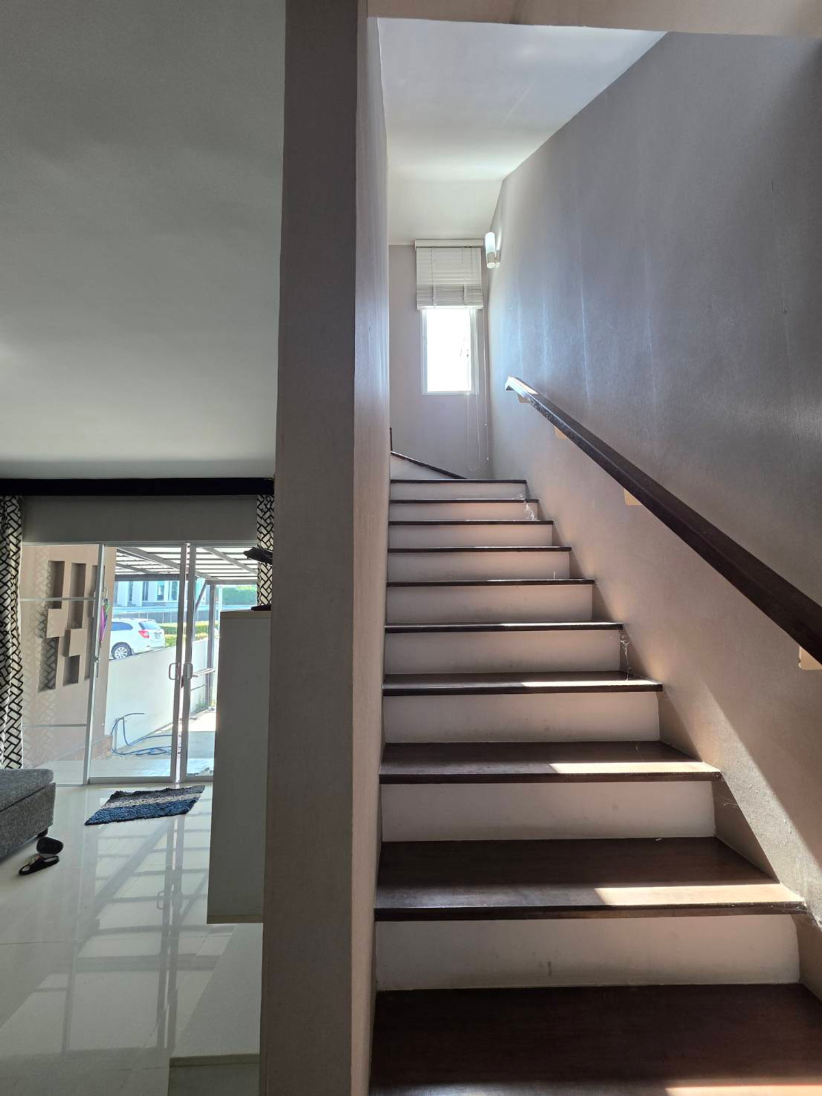 For RentTownhomeVipawadee, Don Mueang, Lak Si : Rent a town, Town, Avenue Six, Vibhavadi 60, near Central Ram Inthra only 11 minutes.