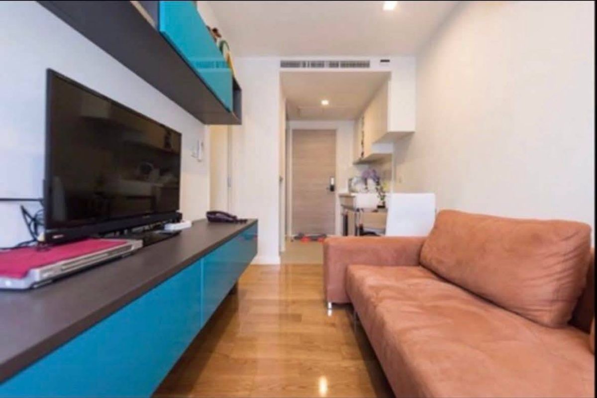 For RentCondoSilom, Saladaeng, Bangrak : 💥CP-9041💥 Condolette Light Convent  👉Line : @rentbkk