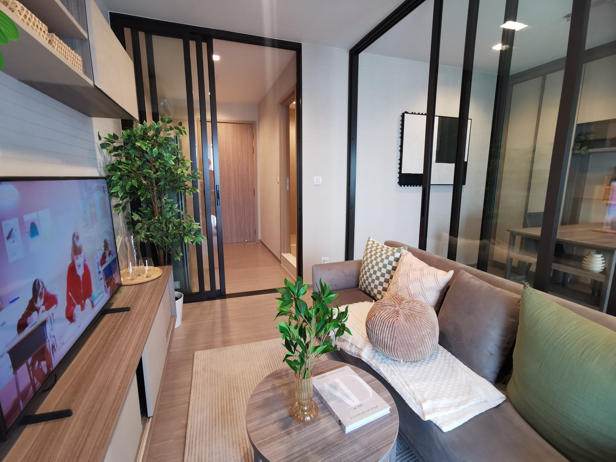 For RentCondoThaphra, Talat Phlu, Wutthakat : • 𝐑𝐄𝐍𝐓 • 𝐋𝐢𝐟𝐞 𝐒𝐚𝐭𝐡𝐨𝐫𝐧 𝐒𝐢𝐞𝐫𝐫𝐚 • 𝟏 𝐁𝐞𝐝 𝐏𝐥𝐮𝐬 • 𝟑𝟓 𝐒𝐪𝐦. • 19,000•   𝐋𝐢𝐧𝐞 𝐈𝐃 : 𝐕𝐚𝐬𝐬𝐢𝐥𝐲