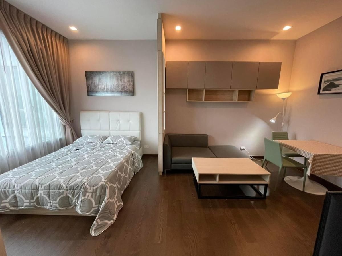 For SaleCondoRama9, Petchburi, RCA : Condo for Sale: Q Asoke 30 sqm | Floor 21