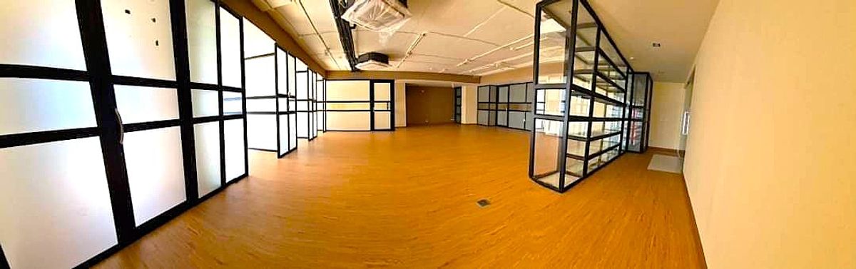 ให้เช่าสำนักงานรัชดา ห้วยขวาง : HK0588♛ให้เช่า อาคารสำนักงาน 4 ห้องน้ำ⚝รัชดา-สุทธิสาร♜MRTรัชดาภิเษก∞065-9423251,099-5919653▚Line@sureresidence