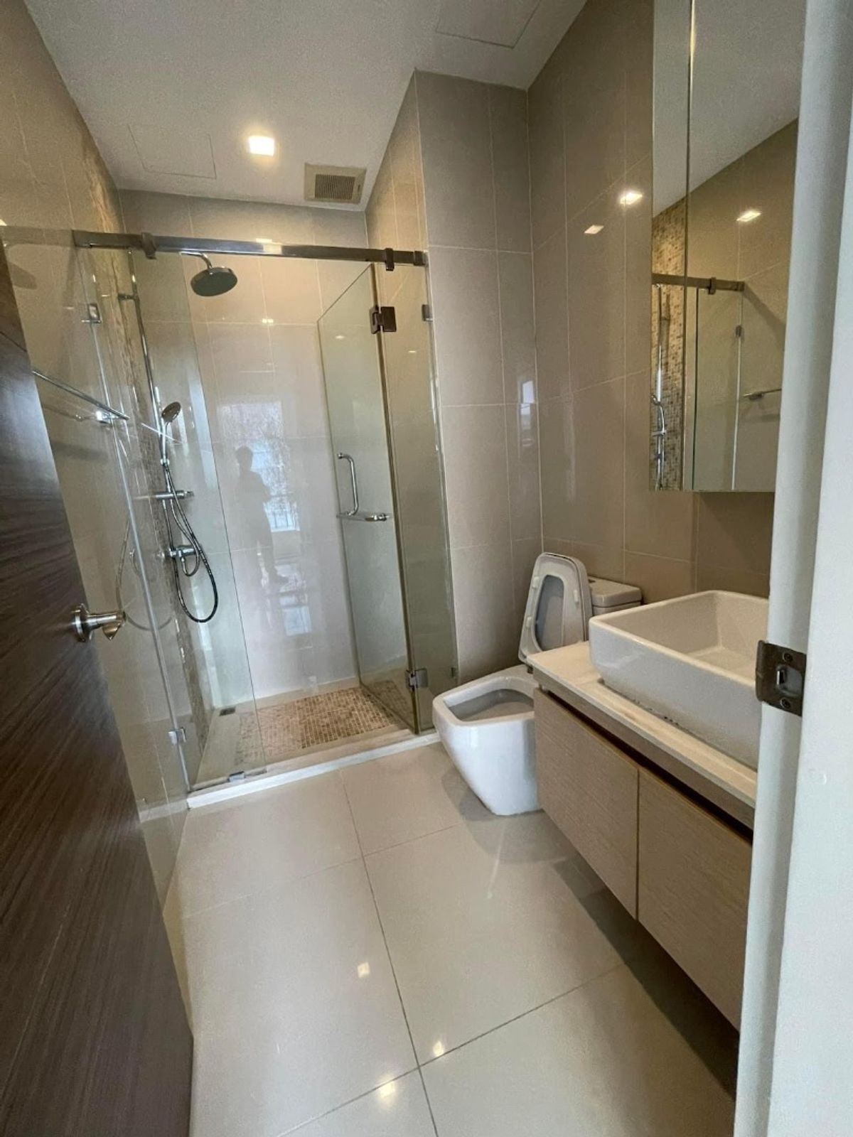 For SaleCondoRama9, Petchburi, RCA : Condo for Sale: Q Asoke 30 sqm | Floor 21