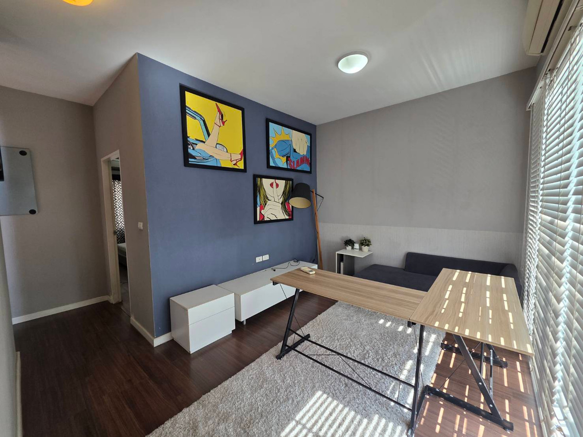 For RentTownhomeVipawadee, Don Mueang, Lak Si : Rent a town, Town, Avenue Six, Vibhavadi 60, near Central Ram Inthra only 11 minutes.