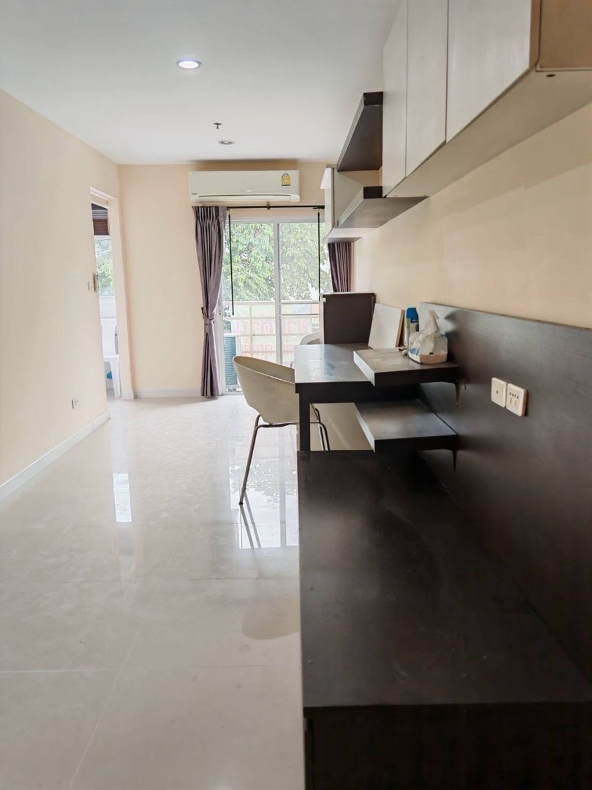 ขายคอนโดท่าพระ ตลาดพลู วุฒากาศ : ขายคอนโด โครงการ: Metro park สาทร-กัลปพฤกษ์
Type : เฟส 2/2 ตึก J ชั้น 2  