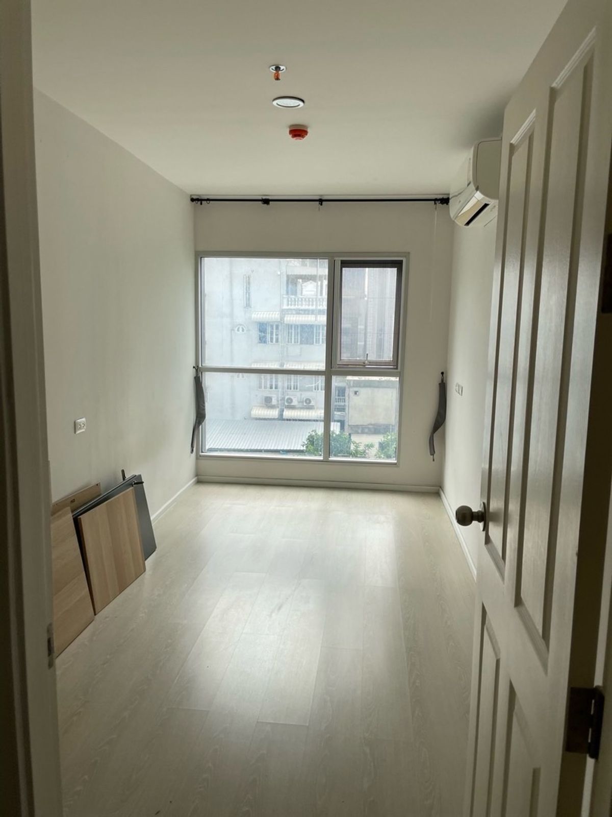 For SaleCondoRama9, Petchburi, RCA : 🔥Hotdeal🔥ASPIRARAMA9 ✨ Hot Building YIELD ✨ Sell only 5.35 negative. 2 bedrooms, area 66.77 sq.m., good position, ready to sell /📞06-28285146