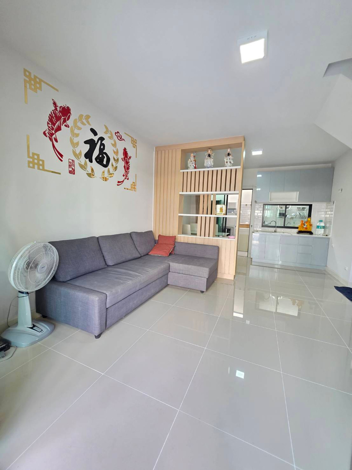 ขายทาวน์โฮมอ่อนนุช อุดมสุข : ใกล้รถไฟฟ้า สายสีเหลือง สถานีศรีนุช