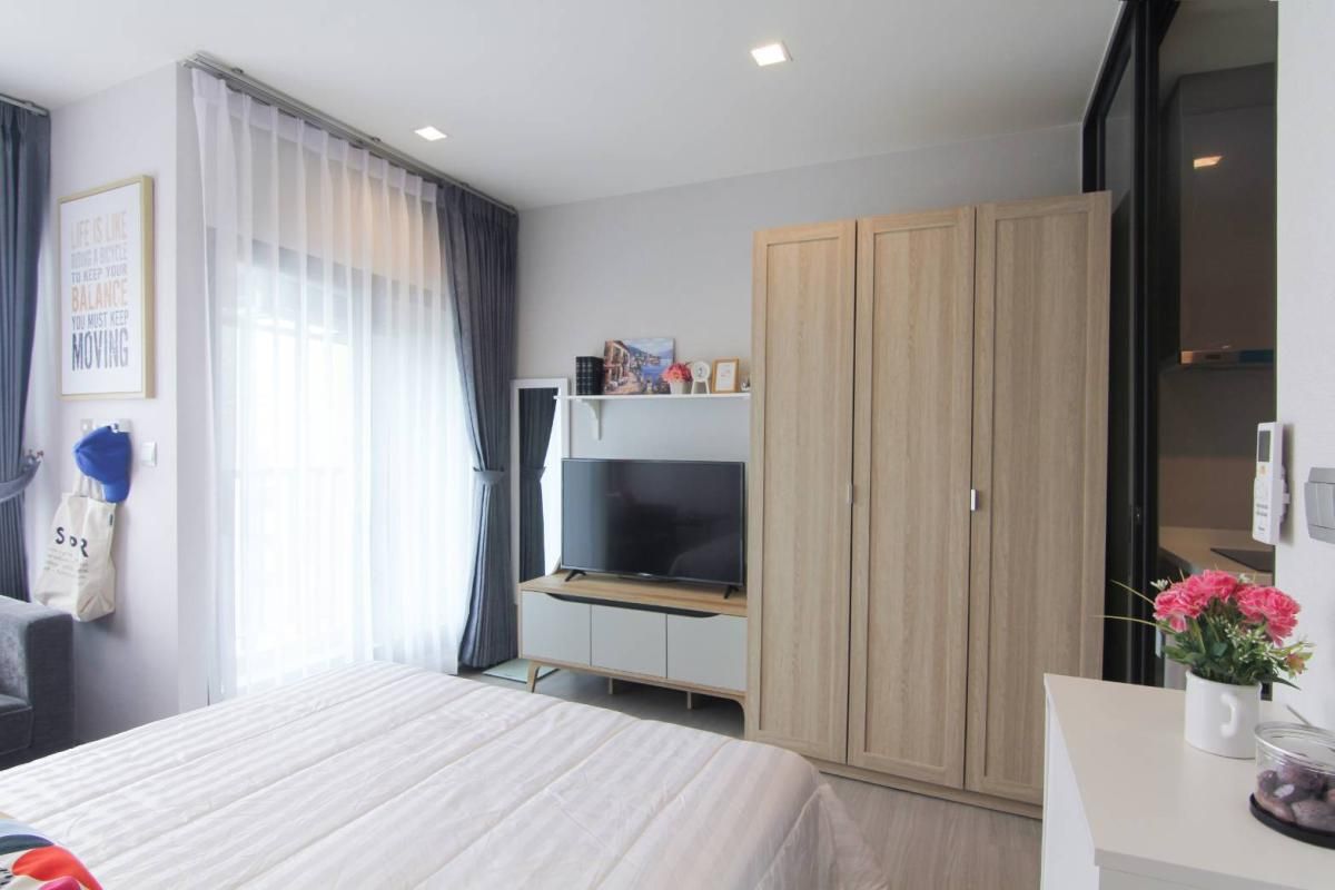 For SaleCondoOnnut, Udomsuk : Condo for Sale: Life Sukhumvit 62