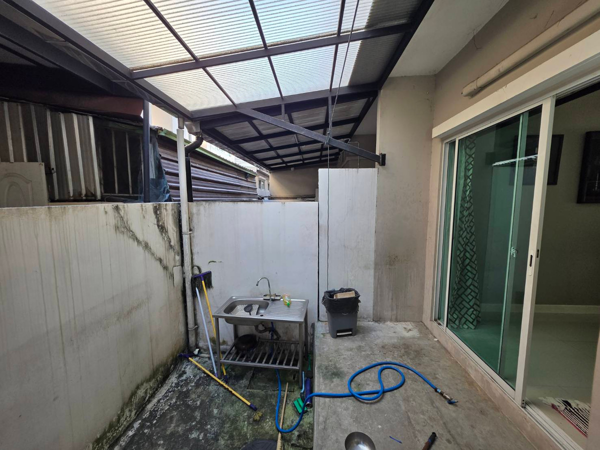 For RentTownhomeVipawadee, Don Mueang, Lak Si : Rent a town, Town, Avenue Six, Vibhavadi 60, near Central Ram Inthra only 11 minutes.