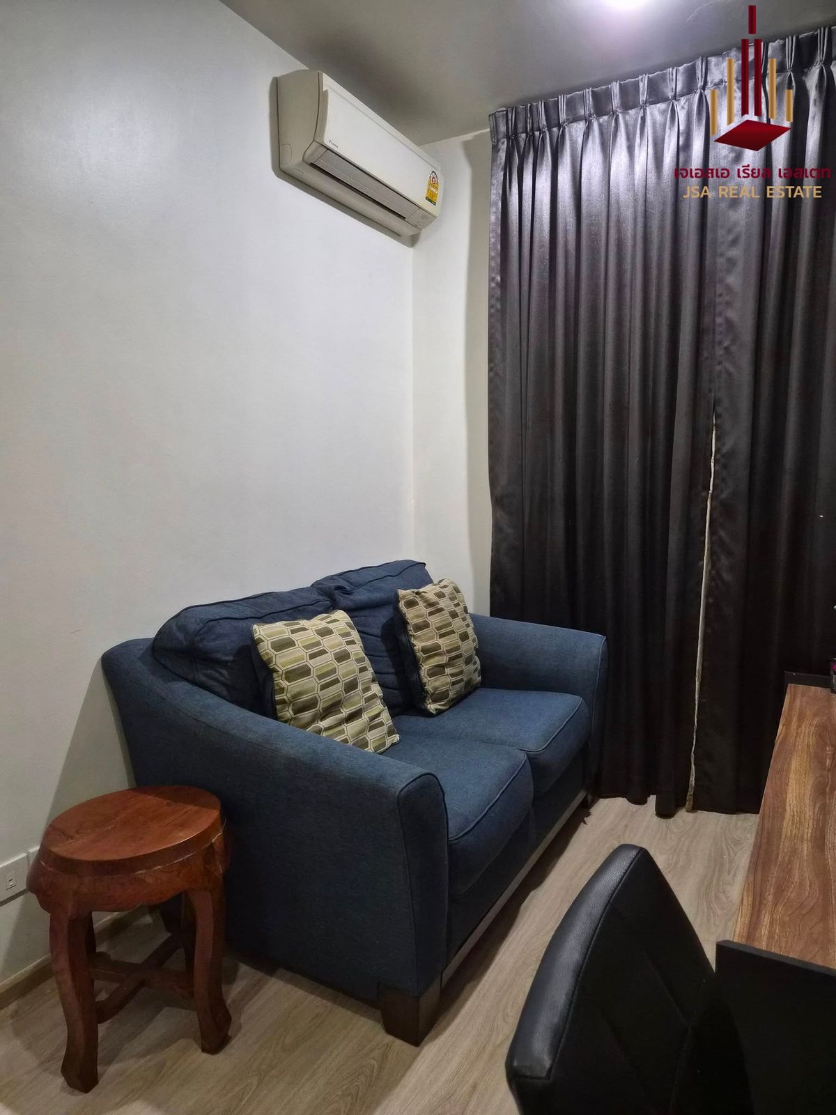 For RentCondoRatchadapisek, Huaikwang, Suttisan : ✨ For Rent: Noble Revolve Ratchada Condo ✨ 💰 ONLY 16,000 THB/Month