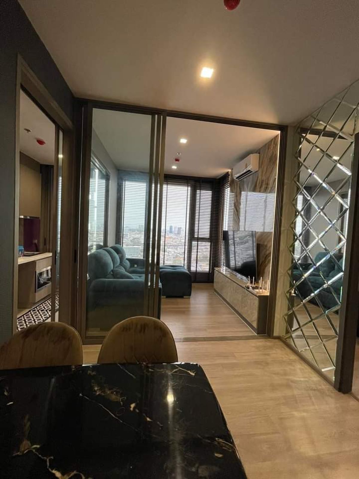 For RentCondoSathorn, Narathiwat : ✅ RCRK105 ✅ Line : @p2nproperty