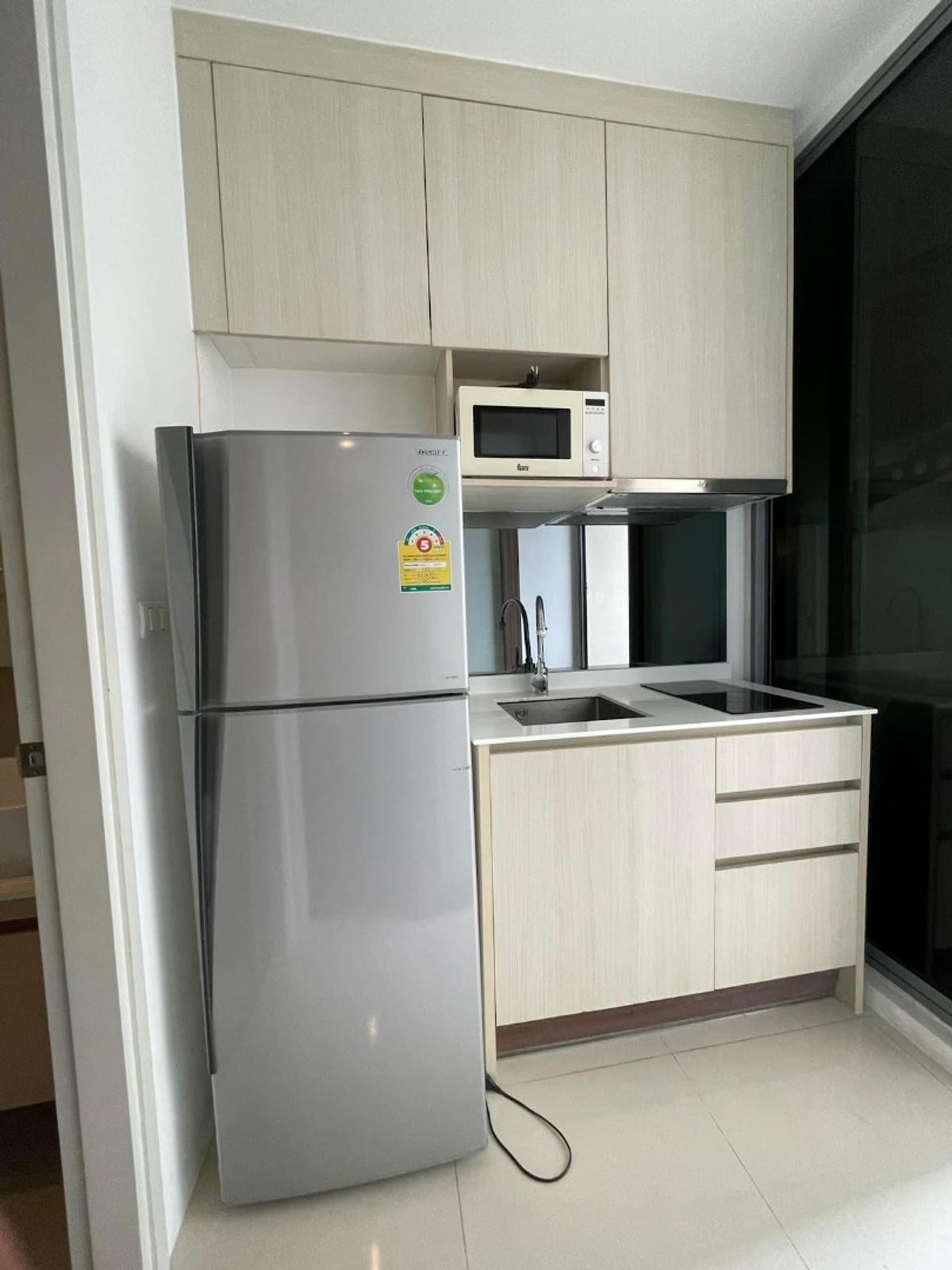 For SaleCondoRama9, Petchburi, RCA : Condo for Sale: Q Asoke 30 sqm | Floor 21
