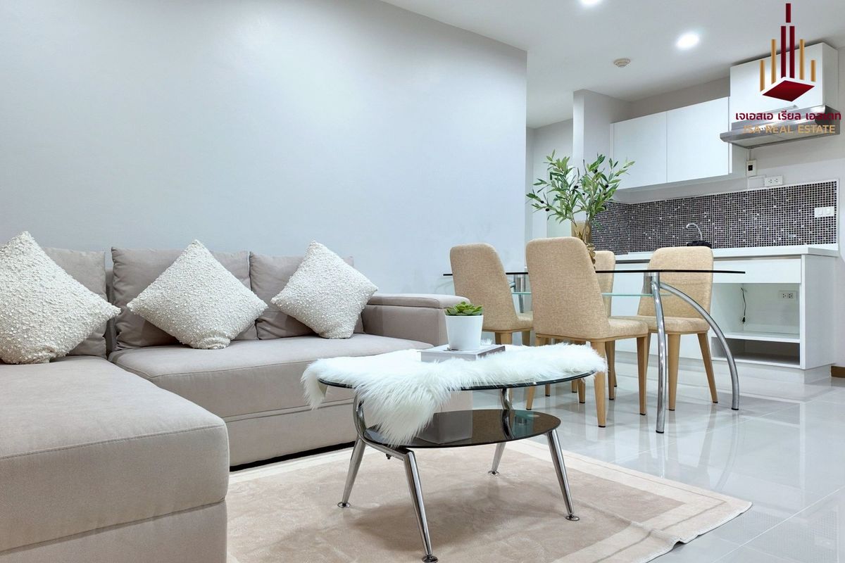 For SaleCondoPattanakan, Srinakarin : ✨ For Sale: Elements Srinakarin Condo ✨ 💰 ONLY 3,500,000 THB