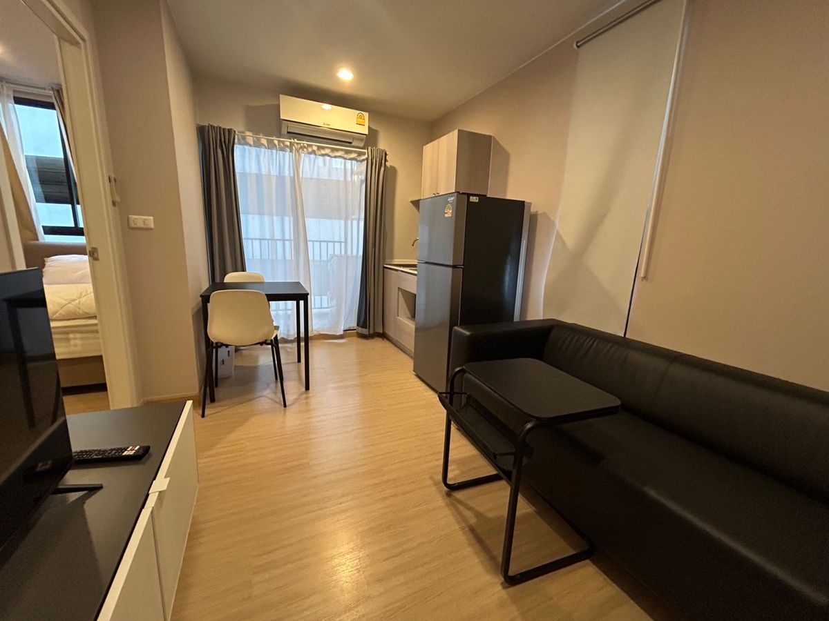 For RentCondoOnnut, Udomsuk : Empty room, beautiful room, swimming pool, 1 bedroom, 1 bathroom, The Tree Onnut Station