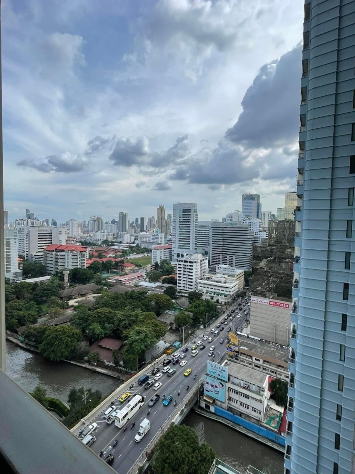 For SaleCondoRama9, Petchburi, RCA : Condo for Sale: Q Asoke 30 sqm | Floor 21