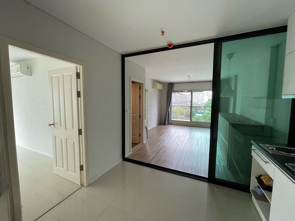 For SaleCondoRama9, Petchburi, RCA : 🔥Hotdeal🔥ASPIRARAMA9 ✨ Hot Building YIELD ✨ Sell only 5.35 negative. 2 bedrooms, area 66.77 sq.m., good position, ready to sell /📞06-28285146