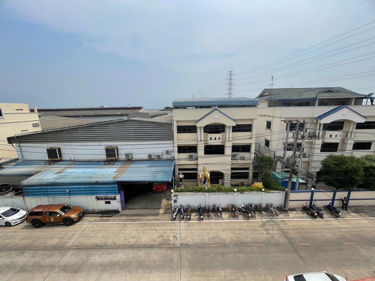 ขายโรงงานมหาชัย สมุทรสาคร : ขายโรงงานพร้อมบ้าน 3ชั้น ซอยเทศบาลคลองมะเดื่อ กระทุ่มแบน สมุทรสาคร