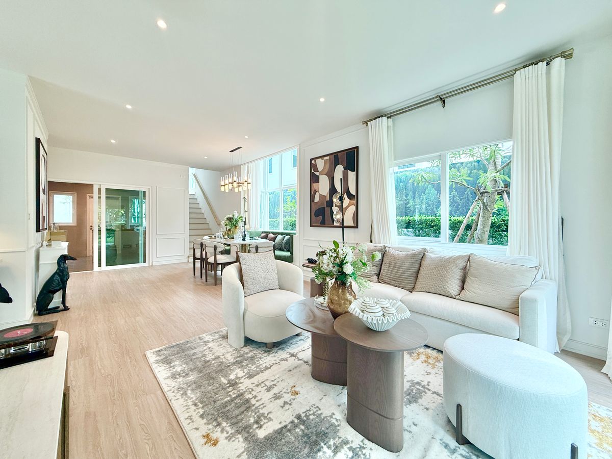 ขายบ้านนวมินทร์ รามอินทรา : Saransiri Chatuchot ส่วนกลางใหญ่กว่า 6 ไร่ บ้านเดี่ยว 3–4 นอน เริ่ม 7.99 ลบ. 📞 092-690-5445 เปิดจองรอบ Presale 4–5 ต.ค. นี้เท่านั้น 