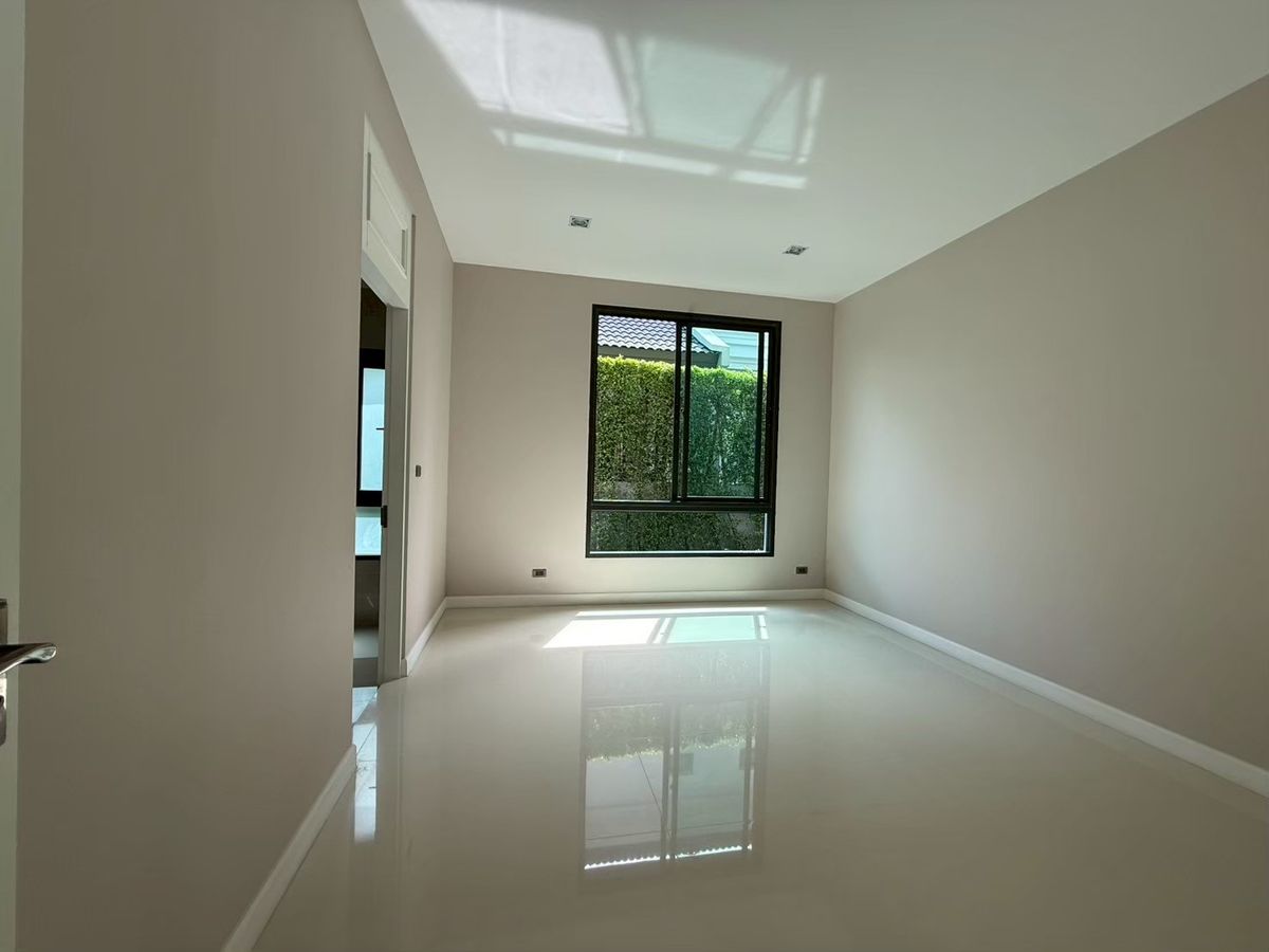 ขายบ้านปิ่นเกล้า จรัญสนิทวงศ์ : 🔥ขายด่วน🔥เดอะ แกรนด์ ปิ่นเกล้า - อัลพีน่า หลังสุดท้าย ที่ดินใหญ่กว่า 170 ตารางวา ราคาสุดคุ้ม  จัดเต็มทุกฟังก์ชัน !! 