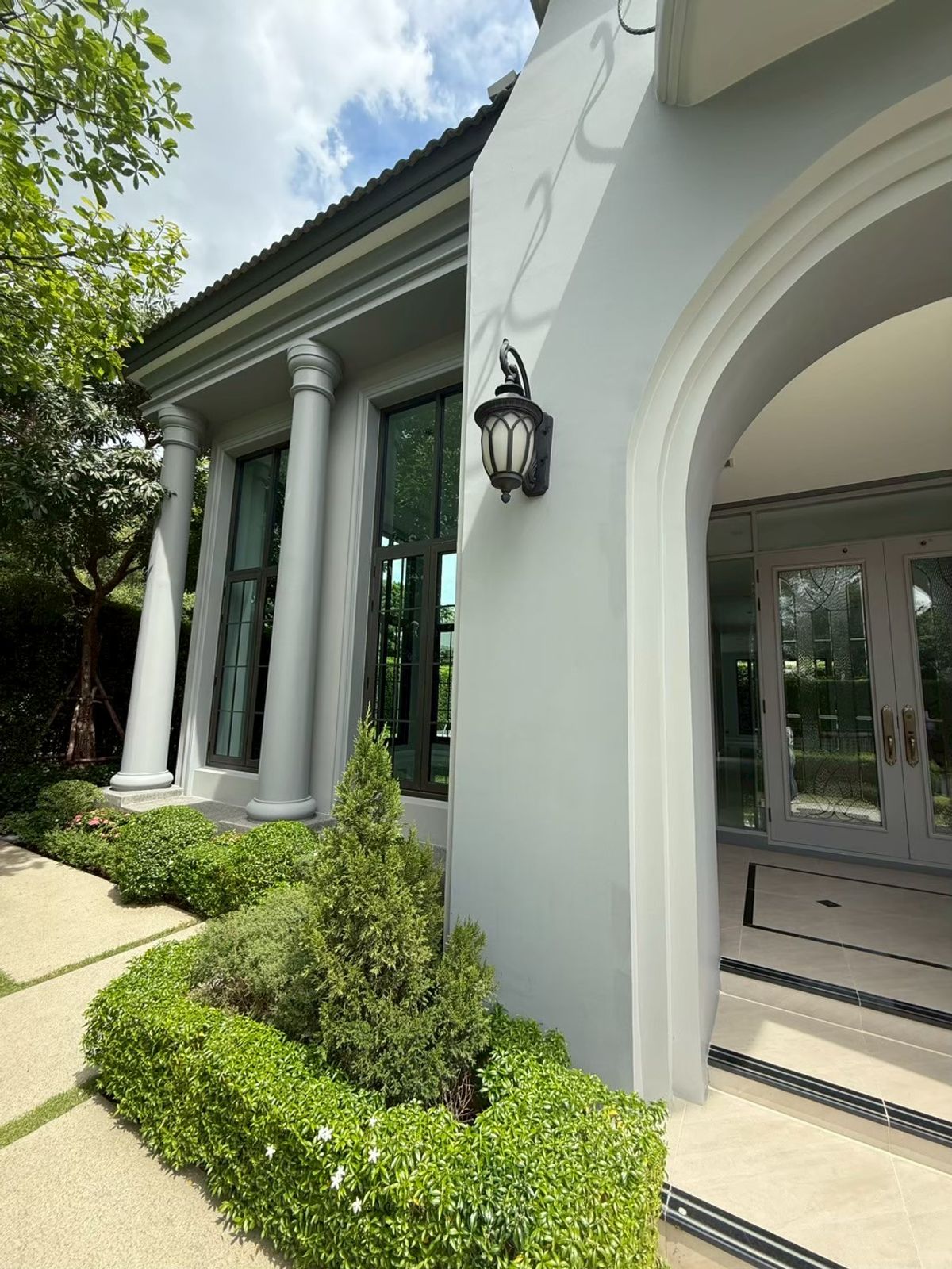 ขายบ้านปิ่นเกล้า จรัญสนิทวงศ์ : 🔥ขายด่วน🔥เดอะ แกรนด์ ปิ่นเกล้า - อัลพีน่า หลังสุดท้าย ที่ดินใหญ่กว่า 170 ตารางวา ราคาสุดคุ้ม  จัดเต็มทุกฟังก์ชัน !! 