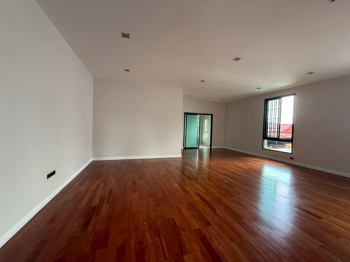 ขายบ้านปิ่นเกล้า จรัญสนิทวงศ์ : 🔥ขายด่วน🔥เดอะ แกรนด์ ปิ่นเกล้า - อัลพีน่า หลังสุดท้าย ที่ดินใหญ่กว่า 170 ตารางวา ราคาสุดคุ้ม  จัดเต็มทุกฟังก์ชัน !! 