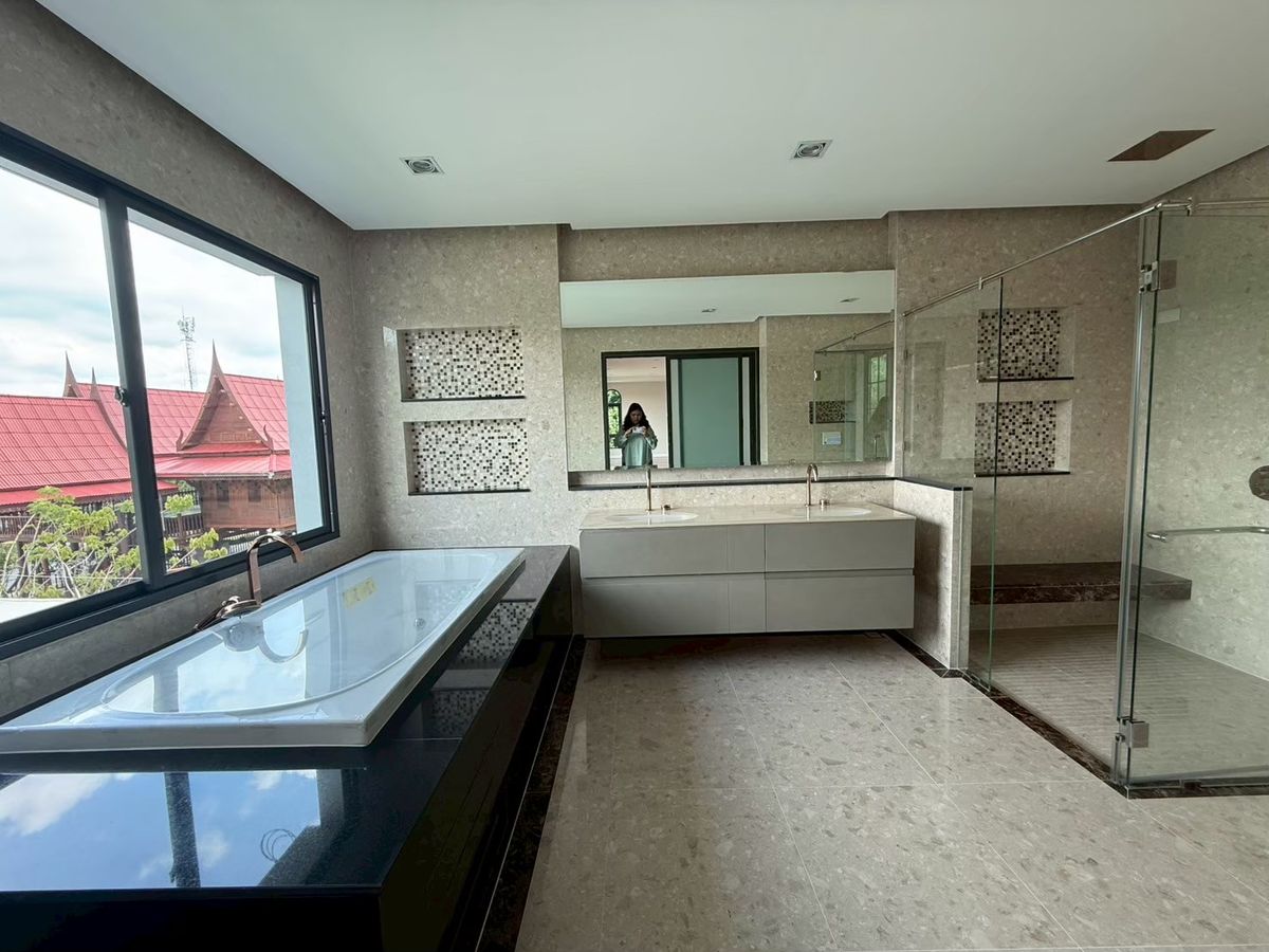 ขายบ้านปิ่นเกล้า จรัญสนิทวงศ์ : 🔥ขายด่วน🔥เดอะ แกรนด์ ปิ่นเกล้า - อัลพีน่า หลังสุดท้าย ที่ดินใหญ่กว่า 170 ตารางวา ราคาสุดคุ้ม  จัดเต็มทุกฟังก์ชัน !! 