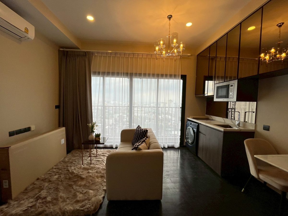 ให้เช่าคอนโดสุขุมวิท อโศก ทองหล่อ : Rent 🔥 𝙋𝙖𝙧𝙠 𝙊𝙧𝙞𝙜𝙞𝙣 𝙏𝙝𝙤𝙣𝙜𝙡𝙤𝙧  🏢 2 Bedroom ขนาด 51.66 ตร.ม. 💰 ราคา 55K บาท* เพียง 5 นาทีถึง BTS ทองหล่อ