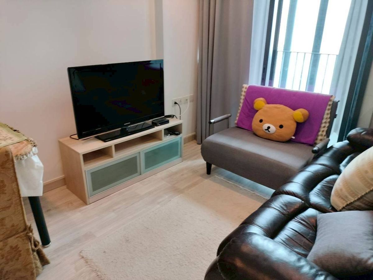 For RentCondoWongwianyai, Charoennakor : !! Beautiful room for rent IDEO Mobi Sathorn BTS, Thonburi
