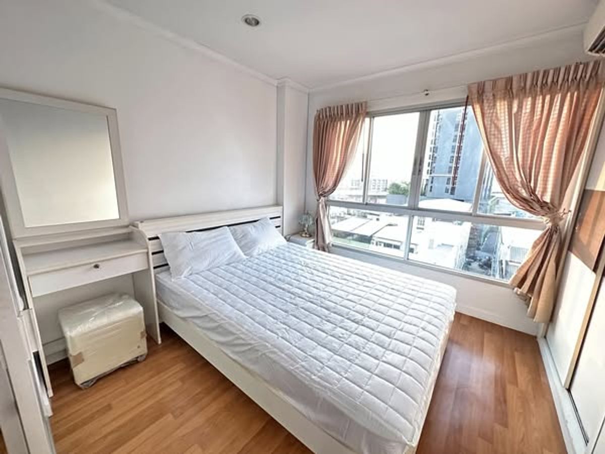 For RentCondoKasetsart, Ratchayothin : Lumpini Place Condo for Rent, Ratchayothin, next to the Ratchayothin BTS