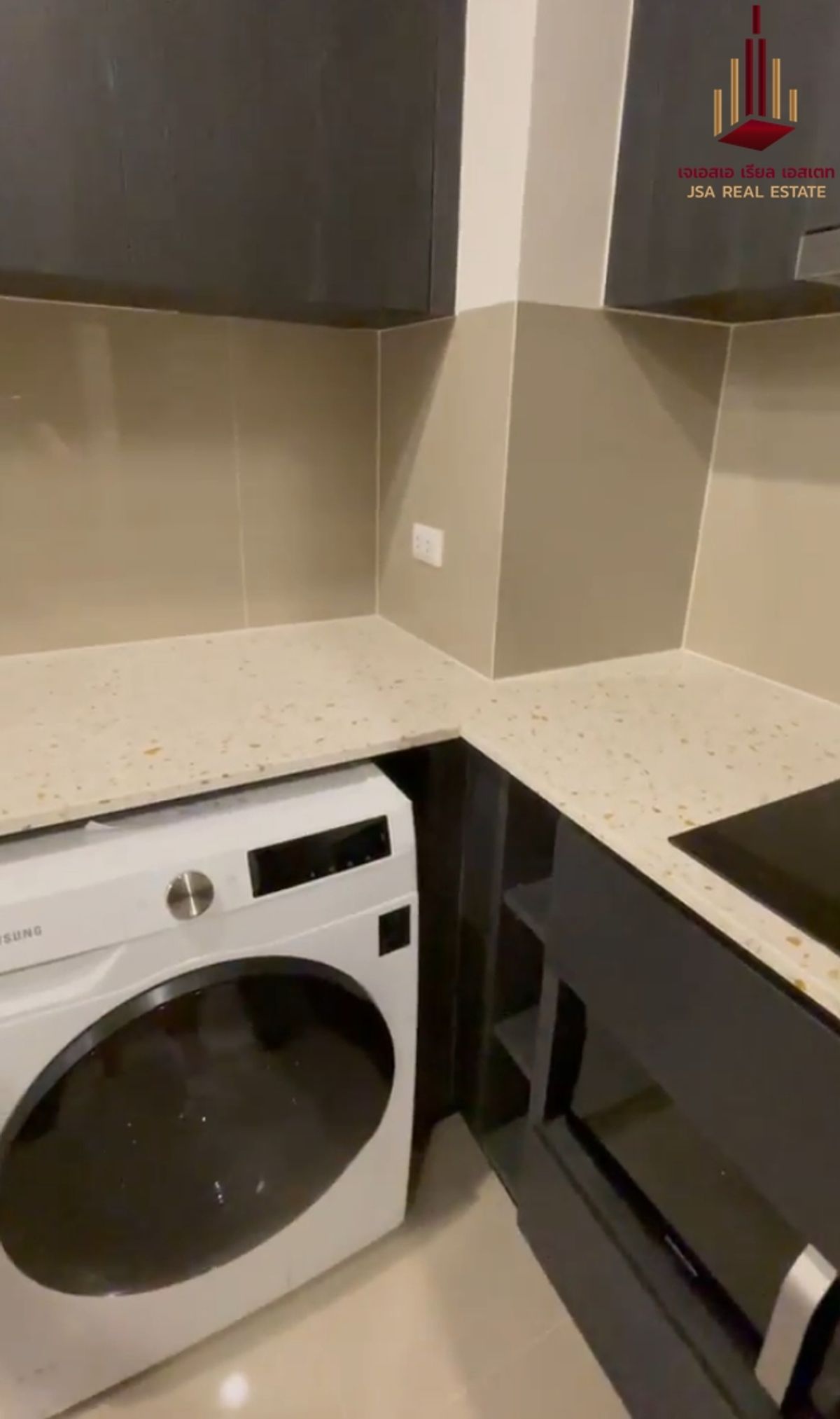 ให้เช่าคอนโดรัชดา ห้วยขวาง : ✨ For  Rent: XT Huaikhwang Condo ✨   💰 Only 19,000 THB/month